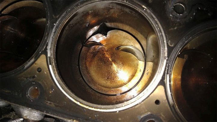 حلقه های پیستون بد در موتور خودرو